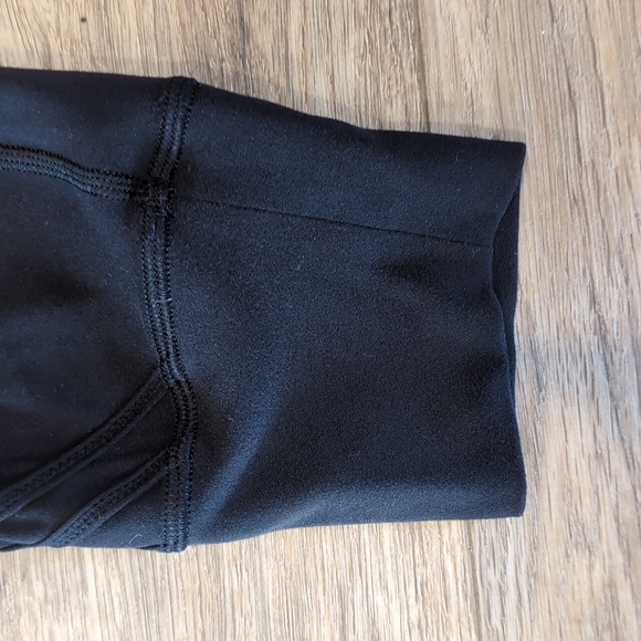 EUC Lululemon black joggers sz 6 - Picture 4 of 8